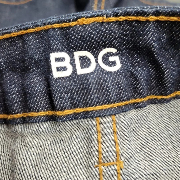 Urban Outfitters BDG Erin High Rise Shorts - Picture 6 of 7